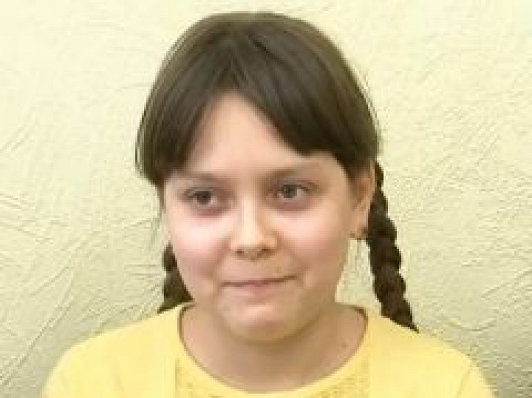 Valērija Satibaldijeva no Ludzas piedalās dziesmotajās sacensībās "Mazo dziesmas Latvijai" (video)