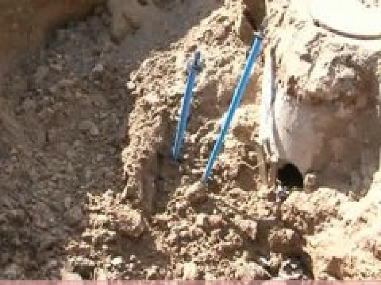Kārsavā aizkavējušies Kohēzijas fonda projekta īstenošanas darbi (video)