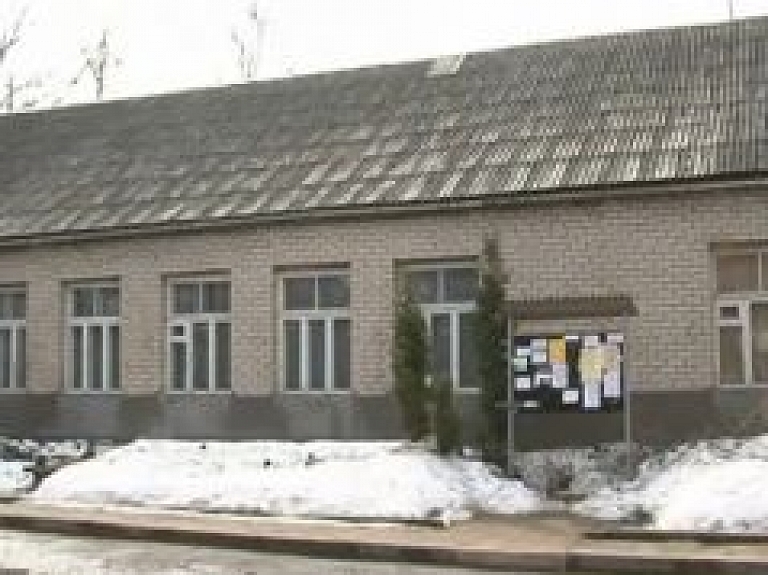 Rušonas tautas nams pārtaps par sabiedrisko centru (video)