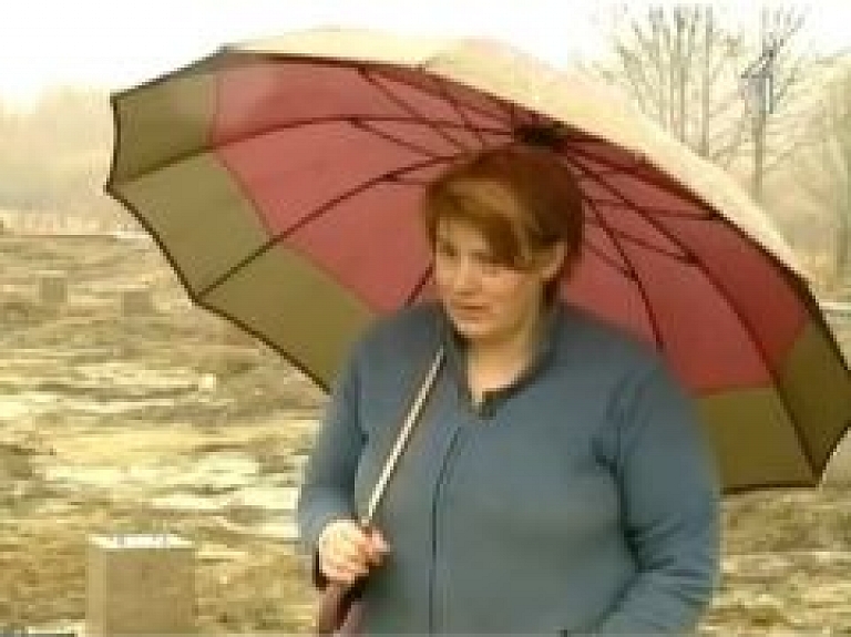 Valles zemniekiem banka nevēlas izsniegt kredītu cūku fermas attīstībai (video)