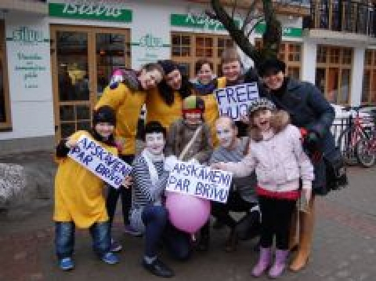 Šovakar Jelgavā notiek "Pozitīvisma nedēļas" noslēguma koncerts