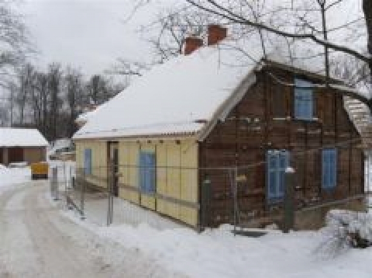 Noslēgumam tuvojas divu muzeja ēku restaurācija un renovācija  Valmieras vecpilsētā