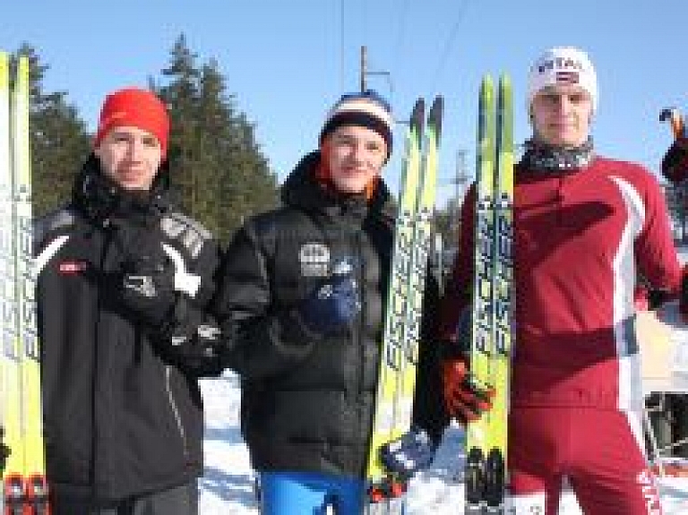 Ogrēnieši izcīna medaļas Latvijas čempionātā orientēšanās sportā