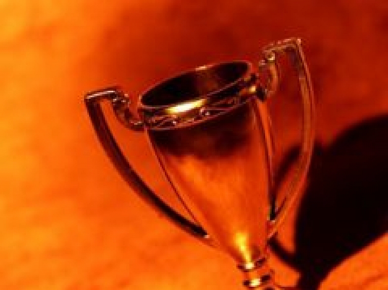 Šodien Liepājā sākas sieviešu lakrosa čempionāts "Ziemas kauss 2011"