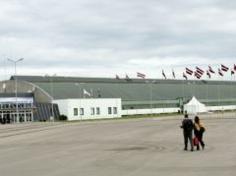 Šovakar Ķīpsalā sākas festivāls "Erots 2011"