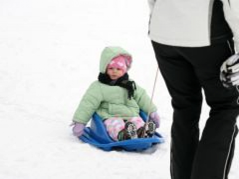 Svētdien Uzvaras parkā notiks aktīvās atpūtas pasākums "Jautrā olimpiāde"