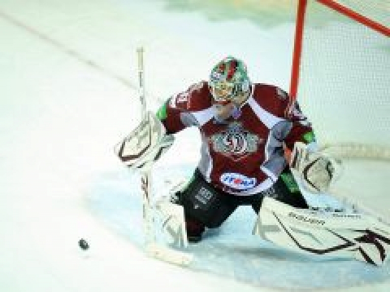 Rīgas Dinamo papildlaikā zaudē Sanktpēterburgas SKA