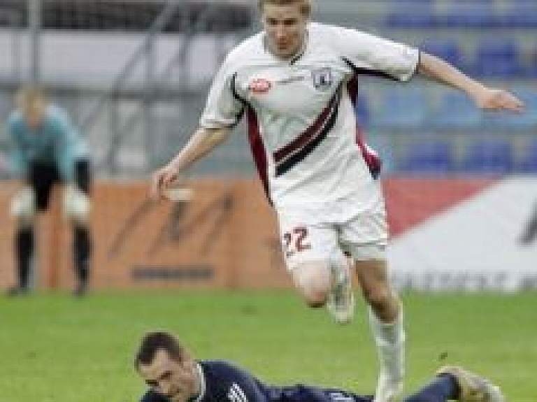 Artis Lazdiņš pagarina līgumu ar FK Jelgava