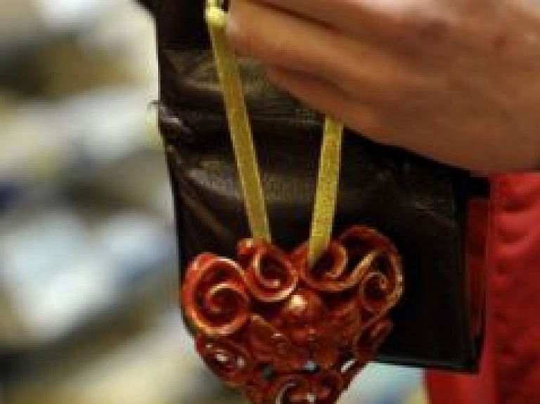 Šodien Liepājas Latviešu biedrības namā notiks Valentīndienas balle