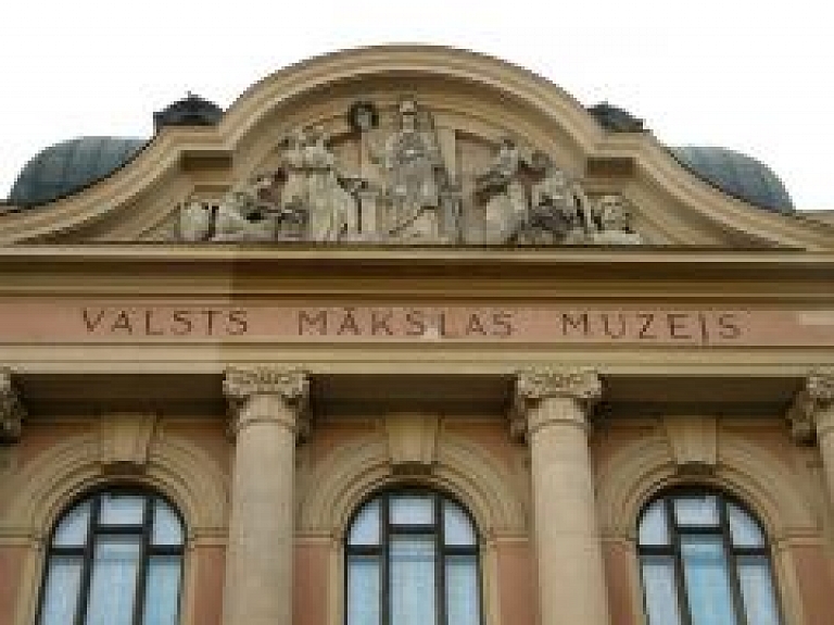 Rīgā sāk applūst muzeji