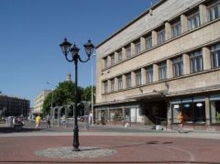 Liepājā siltinās un renovēs teātra, muzeja un Latviešu biedrības nama ēkas