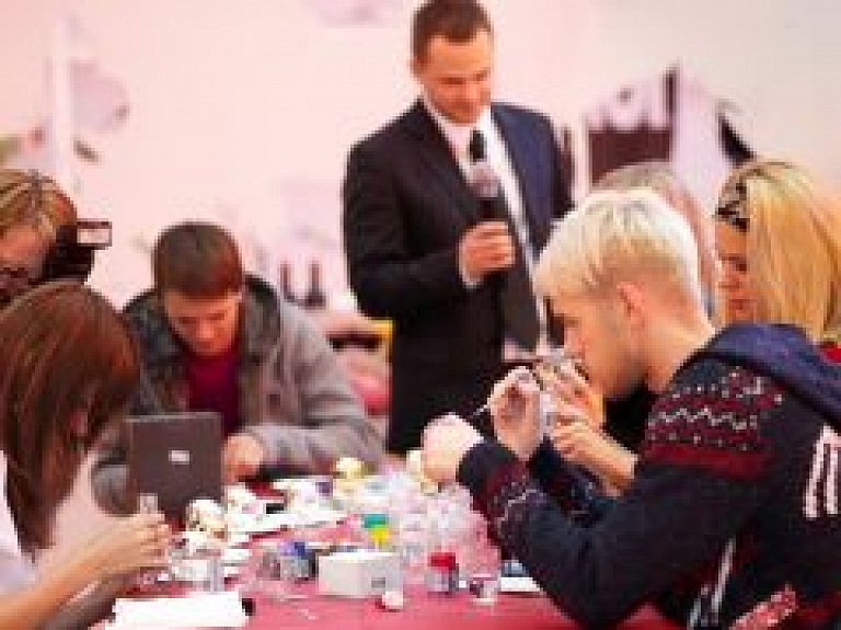 T/c "Domina" Eirovīzijas nacionālās atlases finālisti piedalās labdarības akcijā