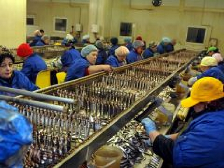 Zivju pārstrādes uzņēmums "Kolumbija Ltd" radījis 120 jaunas darba vietas