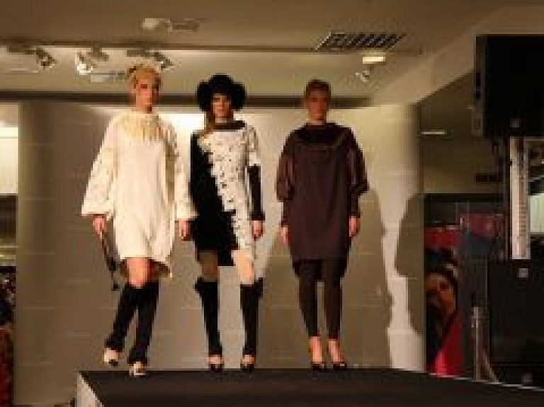 "Stockmann" norisinājās Latvijas dizaina mēneša atklāšanas pasākums - modes skate