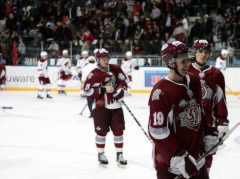 Rīgas "Dinamo" neplāno tūlītējas izmaiņas spēlētāju sastāvā