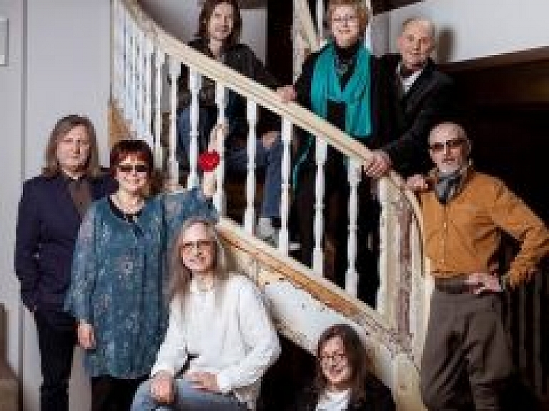 Višķu estrādē gaidāms pasākums "Saldie 80-tie"