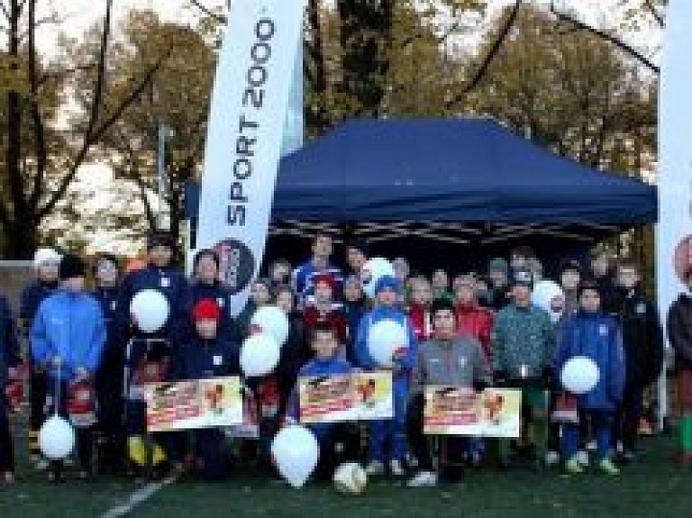 Rīdzinieks izcīna uzvaru bērnu futbola turnīra B grupā