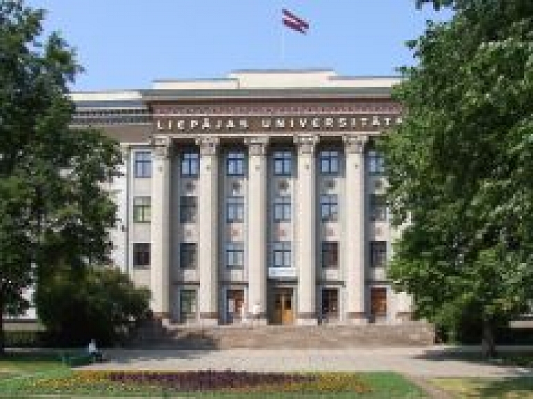 Liepājas Universitātē izveidota vienreizējās sociālās palīdzības stipendija