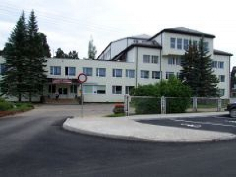 Jēkabpils rajona centrālā slimnīca nokārtojusi parādsaistības un sākusi renovāciju