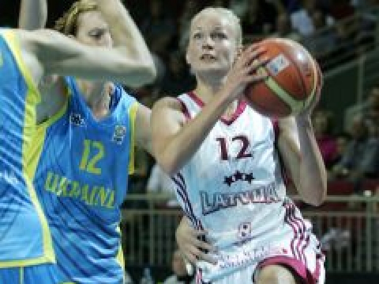 Dita Krūmberga trešo sezonu spēlēs "TTT Rīga"