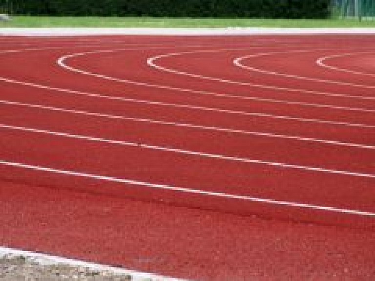 Rīgas svētkos notiks "Pērle's skrituļslidu īs[t]kross"