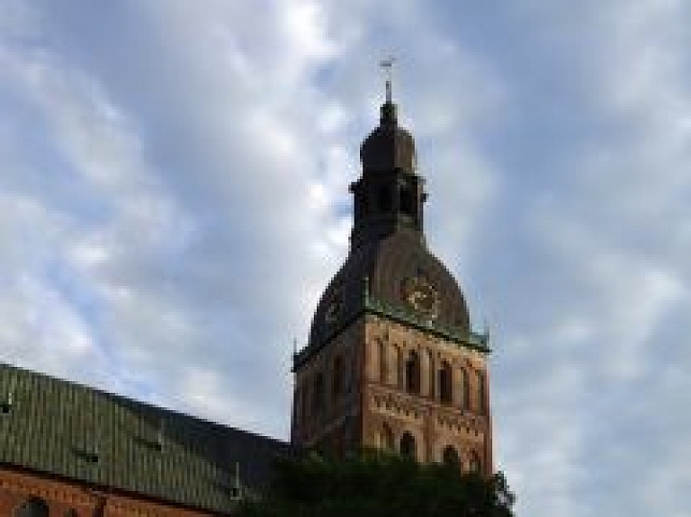 Rīt Doma laukumā Rīgā notiks Bībeles svētki