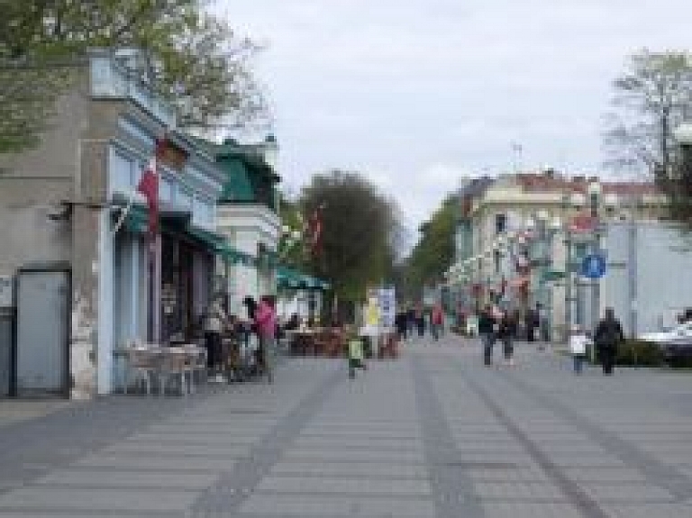 Jūrmalā visas dienas garumā notiks tradicionālie Jomas ielas svētki