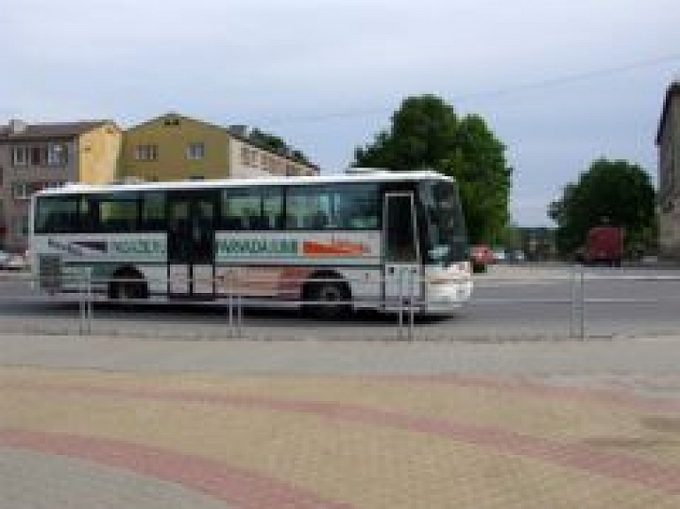 Valmierā jaunās sabiedriskā transporta shēmas ieviešana daļēji attaisnojusies