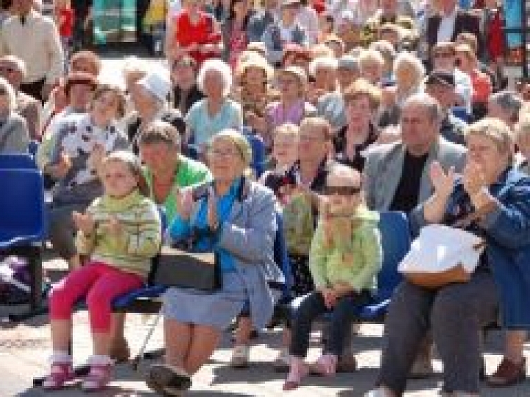 Daugavpilī aizvadīti Latgales Dziesmu svētki