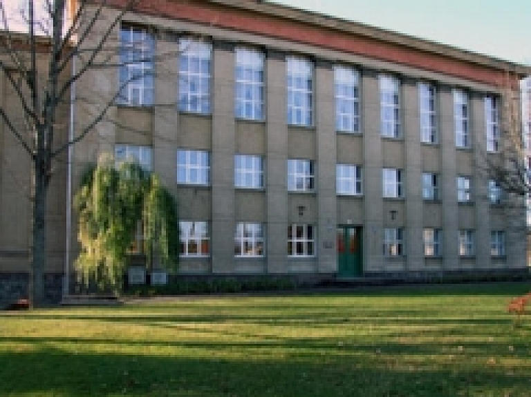 Valmieras 5.vidusskolas pārstāvji piedalās Radošuma nedēļā