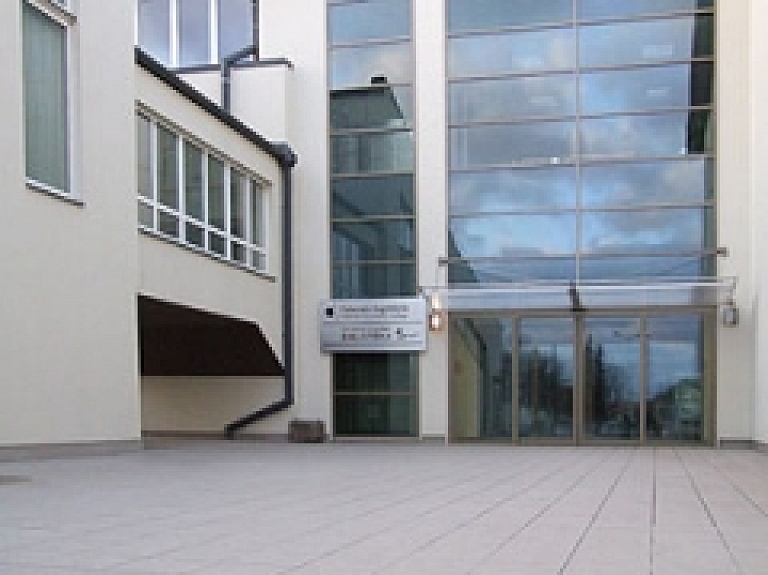 Šodien Vidzemes Augstskolā notiek skolēnu zinātniski pētniecisko darbu konference