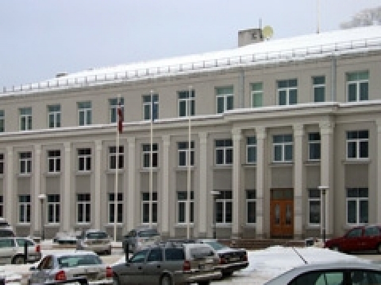 Valmieras pilsētas pašvaldības dome apstiprina 2010.gada budžetu