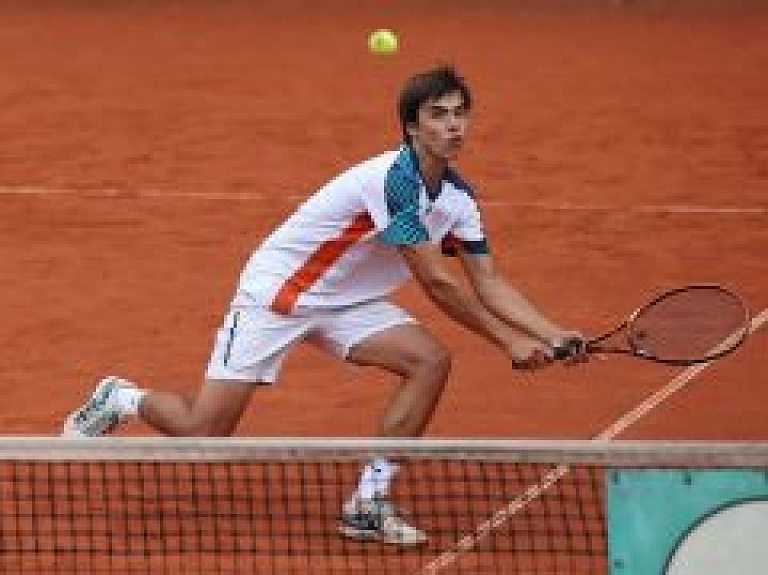 Tenisisti Jūrmalā cīnās par Latvijas čempiona titulu