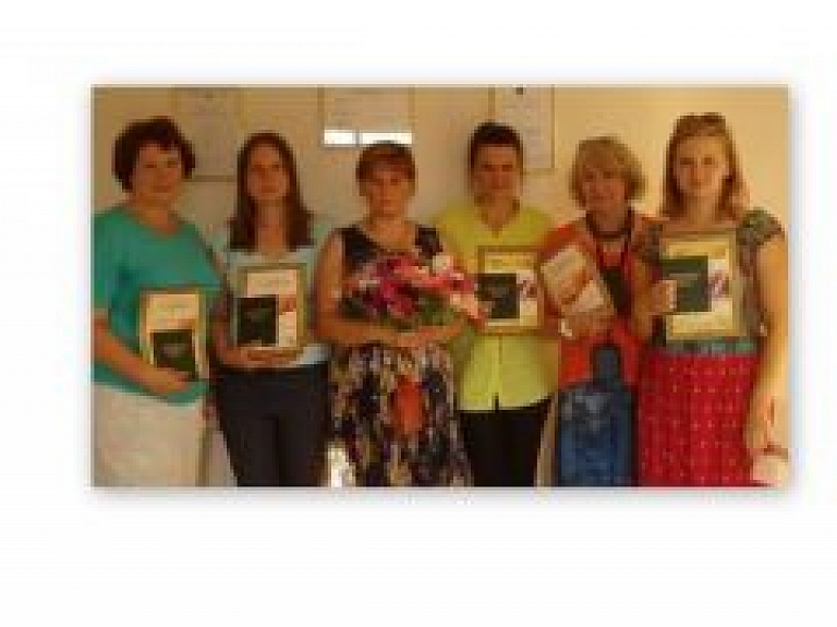 Viļakas sociālās aprūpes centra darbiniekiem sertifikāts nagu kopšanas specialitātē