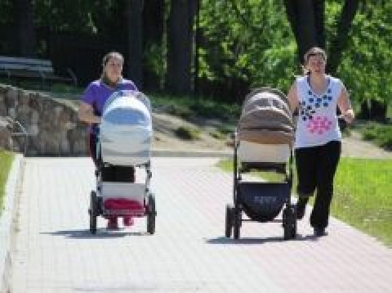 Bērnu aizsardzības dienā Valmierā notiek veselības skrējiens