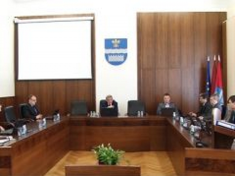 Deputāti lemj par titula "Goda daugavpilietis" piešķiršanu