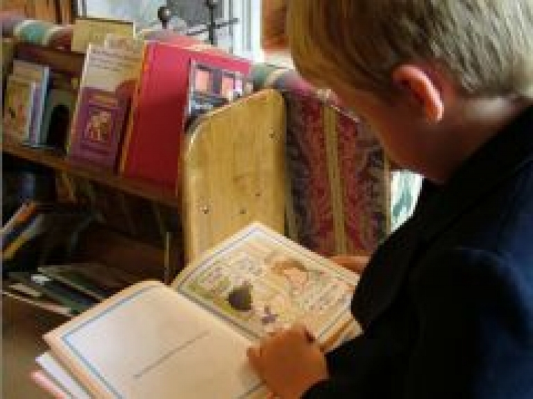 Valmieras bibliotēka aicina piedalīties Bērnu grāmatu nedēļā