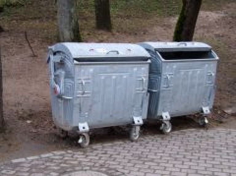 Jelgavā nosaka sadzīves atkritumu izvešanas biežumu