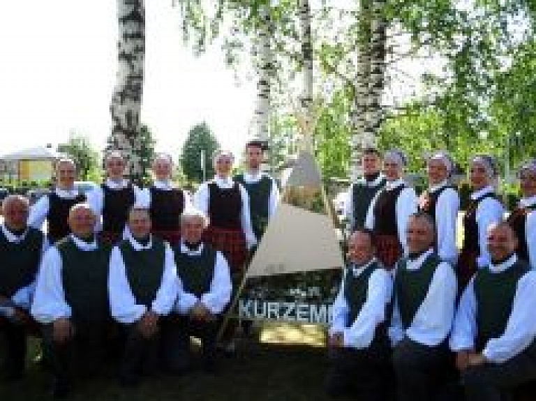 Liepājas "Bandzenieki" izdejo Jelgavu