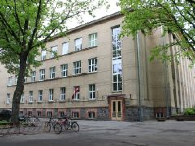 Valmieras 5.vidusskola mācību uzlabošanai īstenojusi vairākus projektus