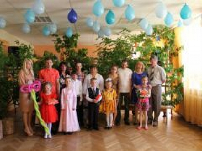 Žīguros svin Bērnības svētkus