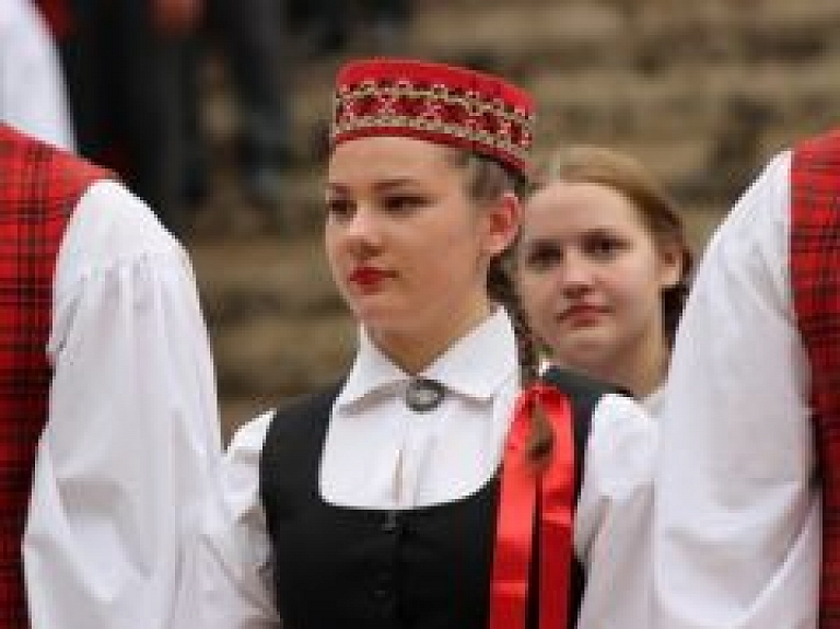 Preiļu novada folkloras kopas piedalīsies festivālā "Baltica – 2015"