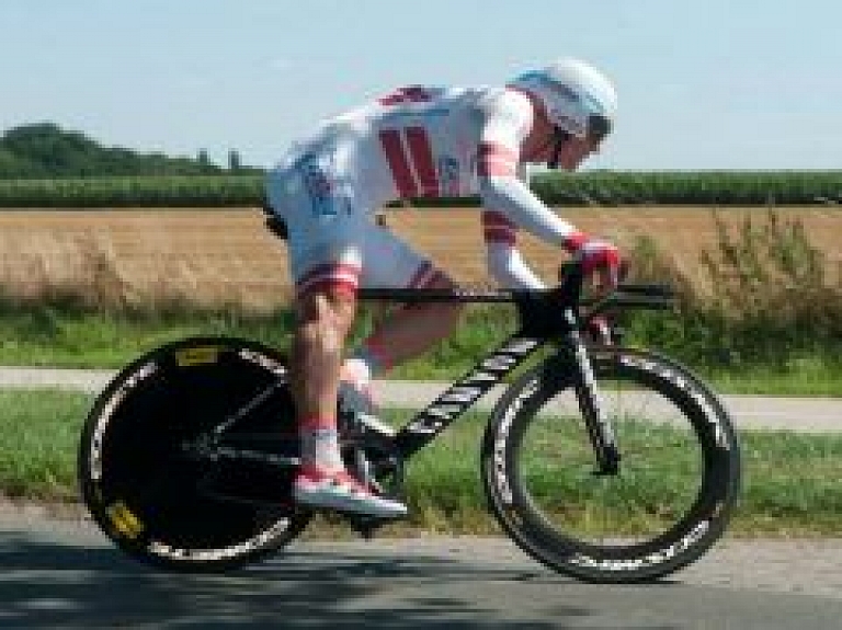 Smukulis starp atpalicējiem "Criterium du Dauphine" sestajā etapā