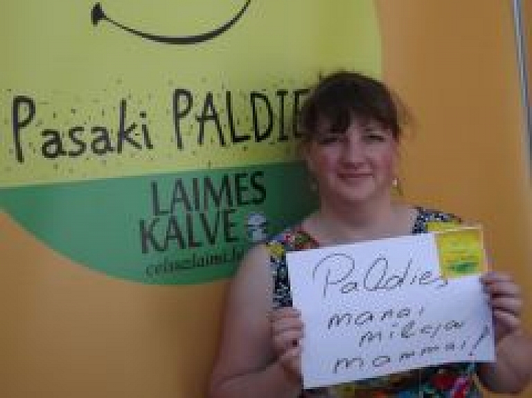 Dobelnieki piedalās akcijā "Pasaki paldies!"