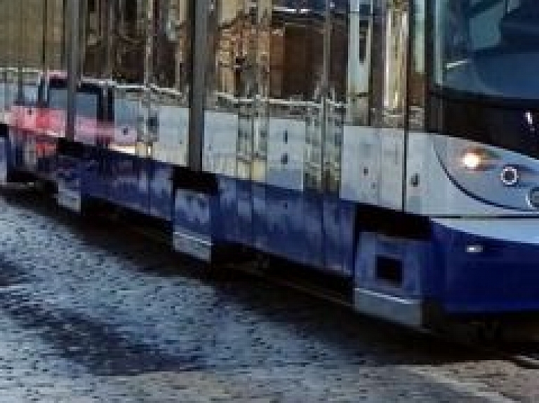 Liepājā aizdedzies tramvaju depo
