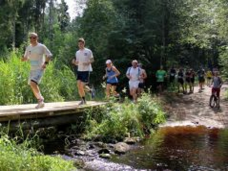 Sākusies reģistrācija dalībai skrējienā "Apkārt Vaidavas ezeram"
