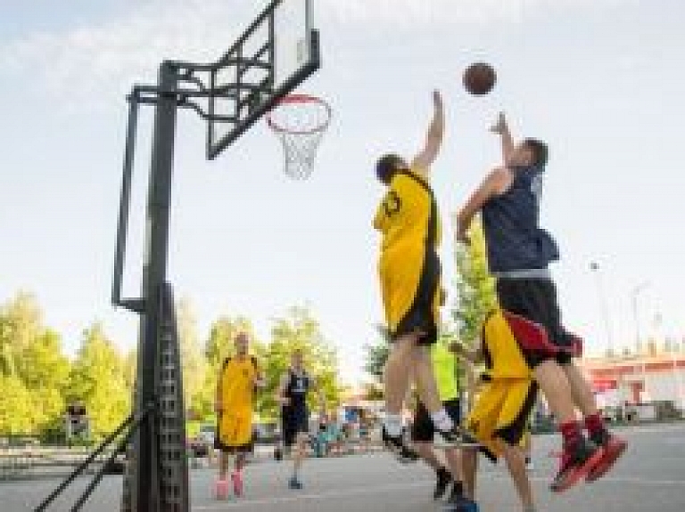 Aizvadīts "Vidzemes Vasaras līgas 2015" atklāšanas posms