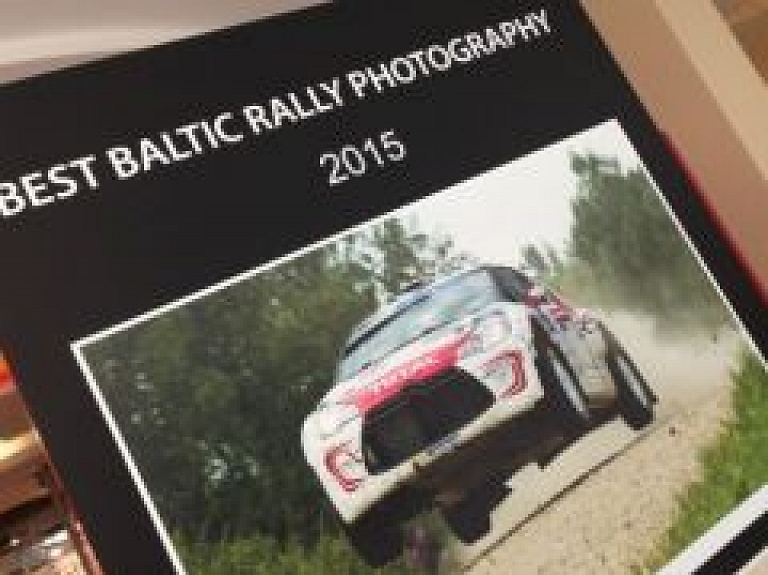 TC "Valleta" apskatāma Baltijas ralliju foto izstāde