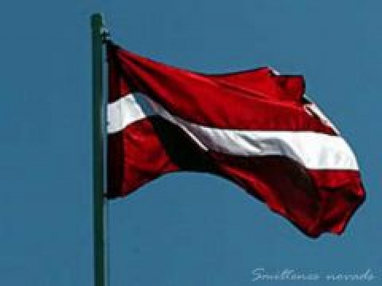 Pilsētas svētkos smilteniešus aicina izkārt valsts karogu