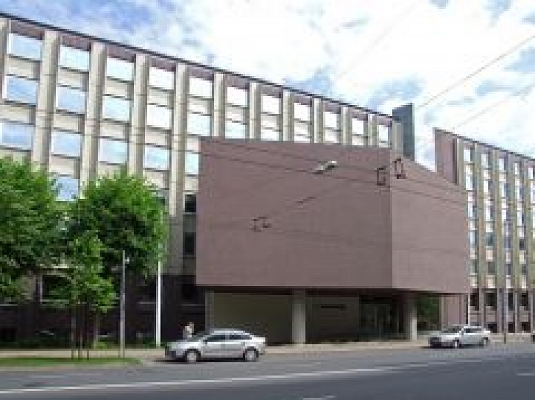 "KVV Liepājas metalurgs" elektrība nav atslēgta, dienā jāmaksā 80 000 eiro